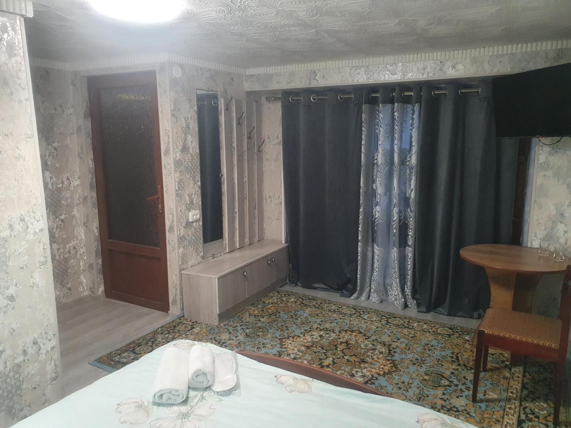 Guest House Ravshan Buchara Exteriör bild