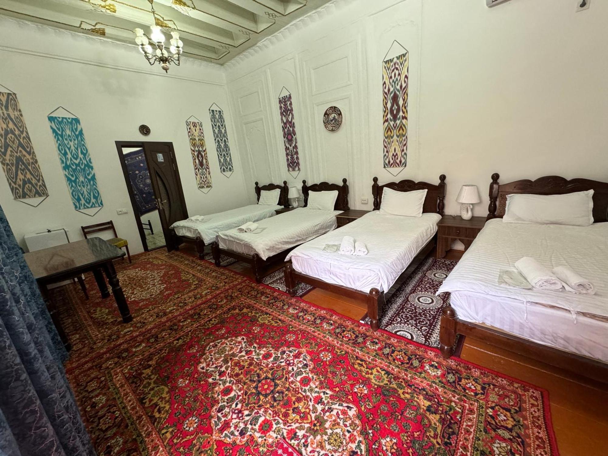 Guest House Ravshan Buchara Exteriör bild