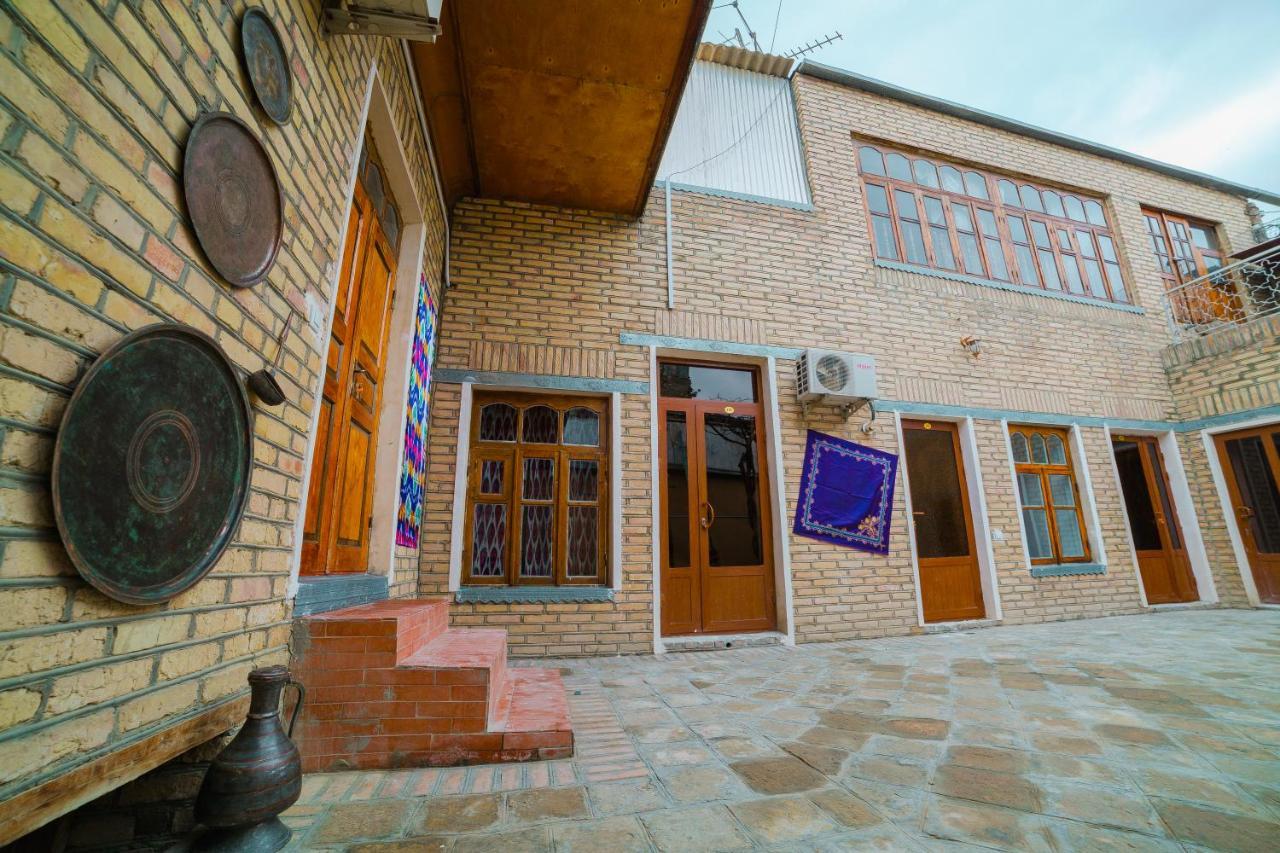 Guest House Ravshan Buchara Exteriör bild